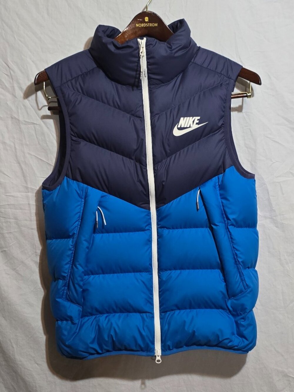 Nike #928859-557Windrunner Down Puffer Vest - Blue / Blue - Sz S*